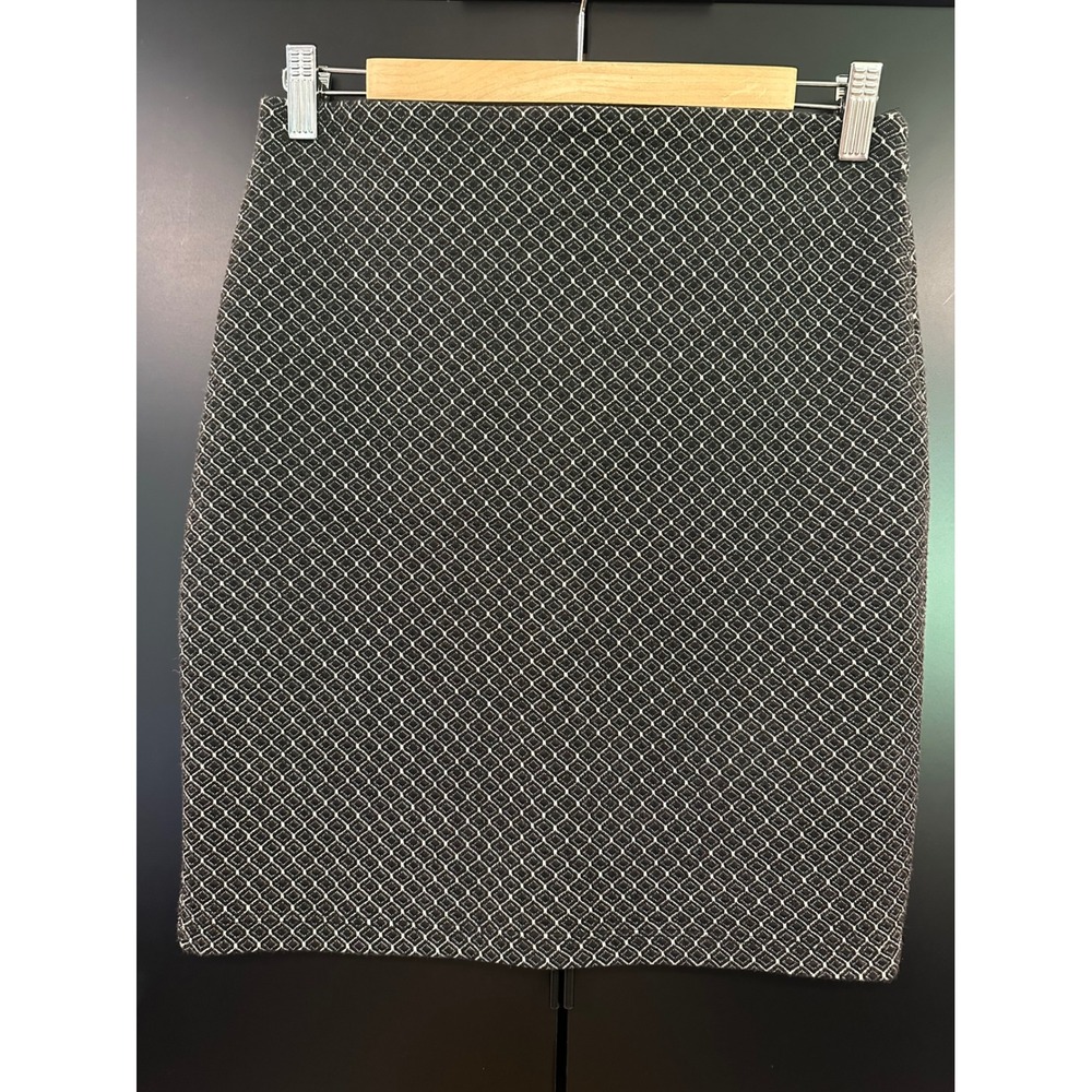 Ann Taylor LOFT Black White Geometric Diamond Jacquard Pencil Skirt Small 398528